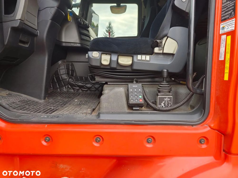 MAN TGX 18.440 hydraulika - 10