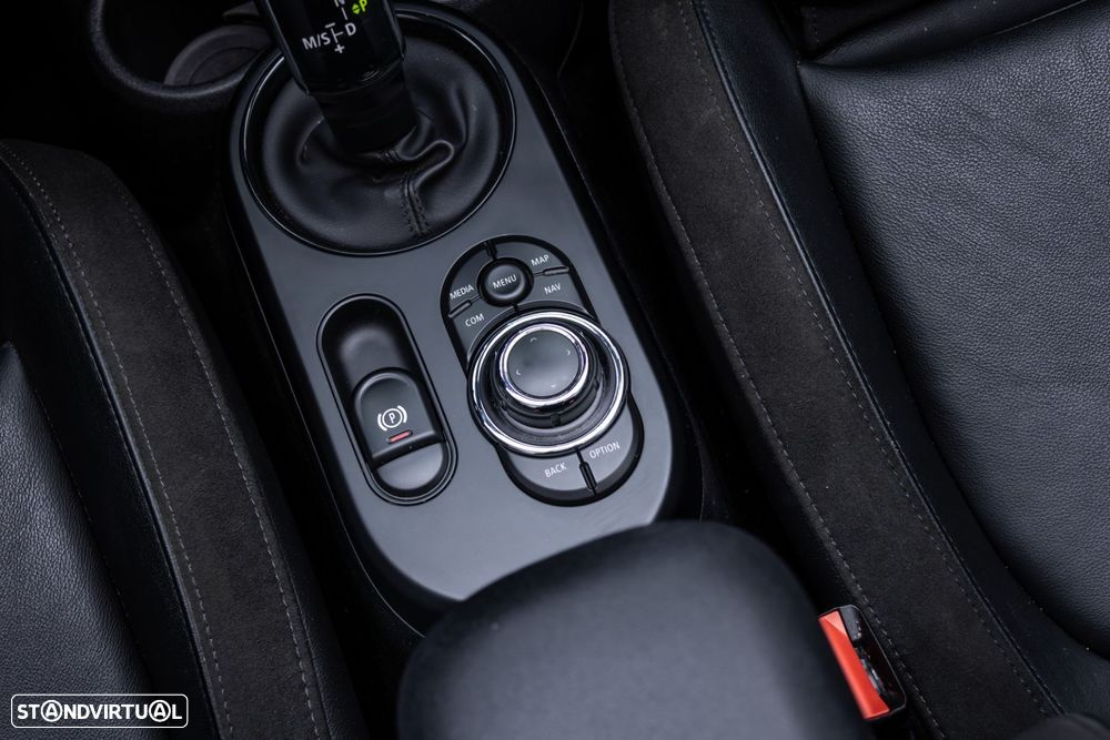 MINI Cabrio - 32