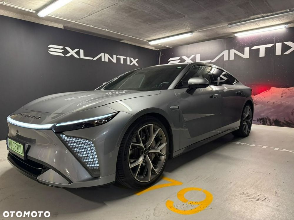 Exlantix ES - 9