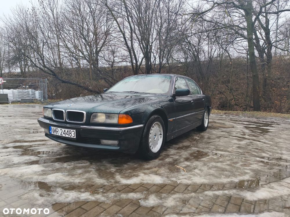 BMW Seria 7 - 5