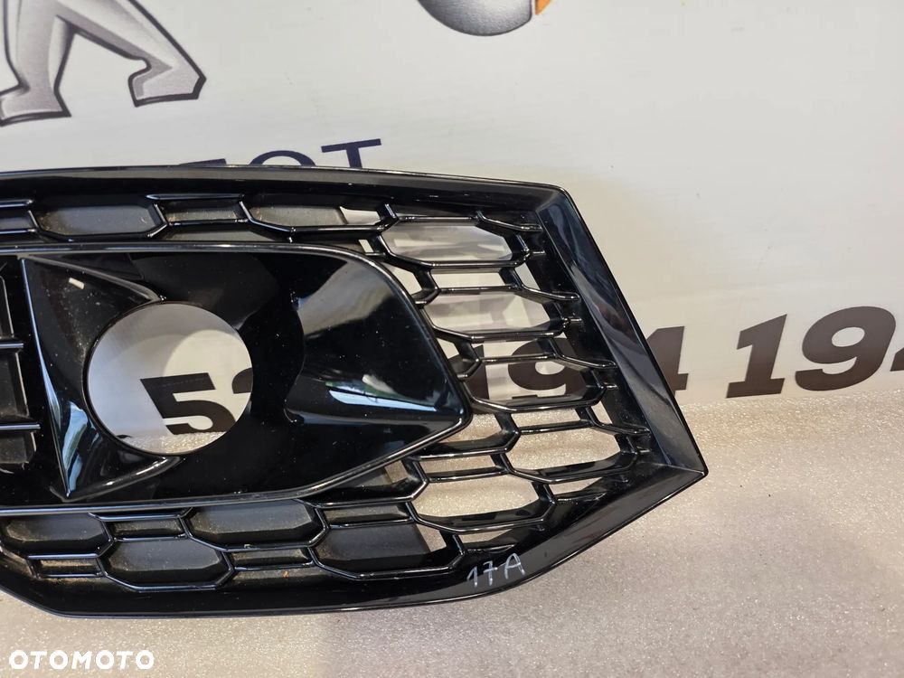 AUDI RS5 8W6 LEWA / PRAWA KRATKA BOCZNA ZDERZAKA PRZEDNIEGO PRZÓD NR 8W6807682Q / 8W6807681Q NR AUKCJI KB17 - 4