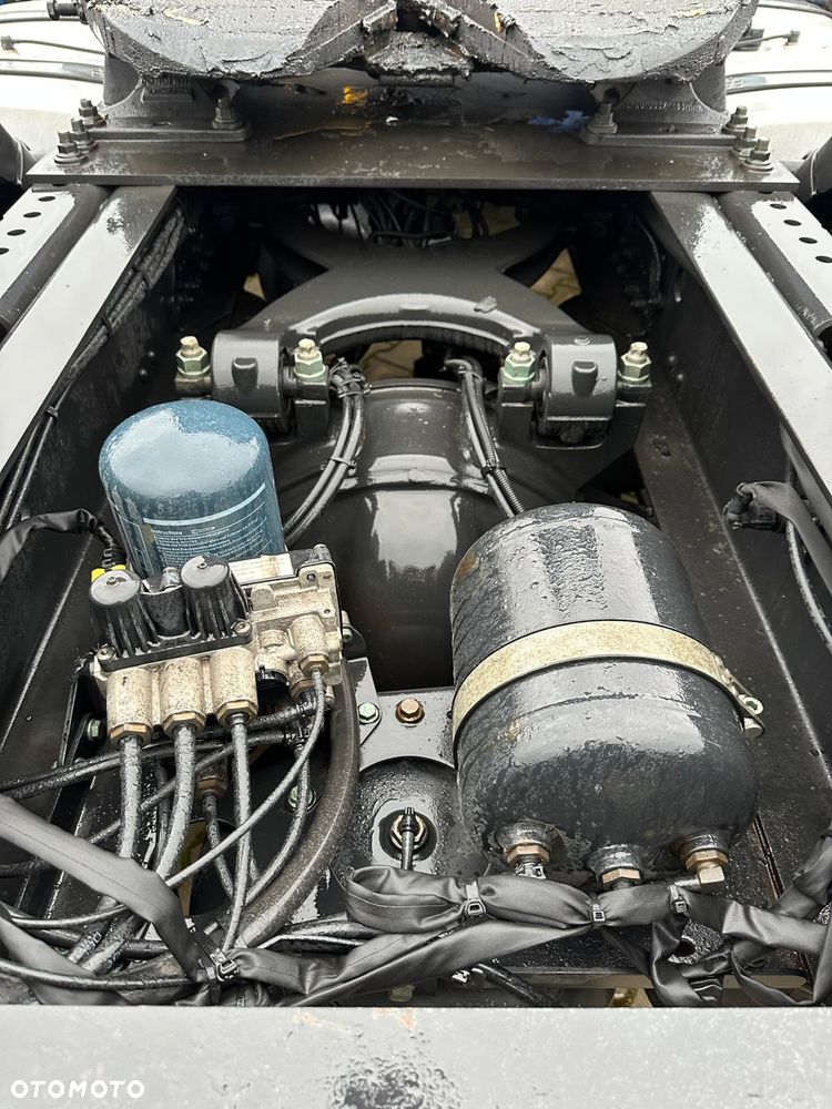 MAN TGX 18.510 XXL - 11