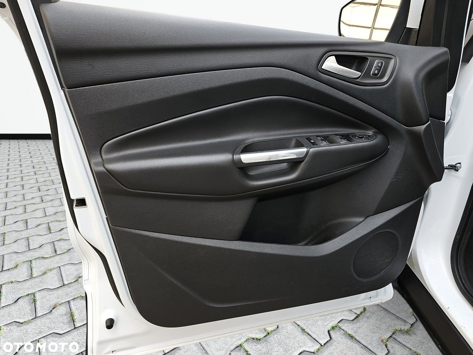 Ford Kuga - 17