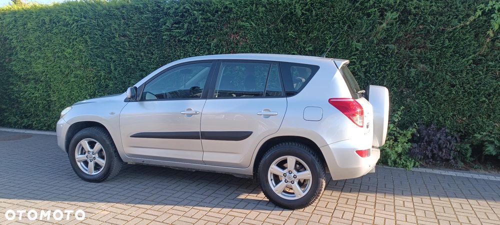 Toyota RAV4 2.0 VVT-i Sol - 1