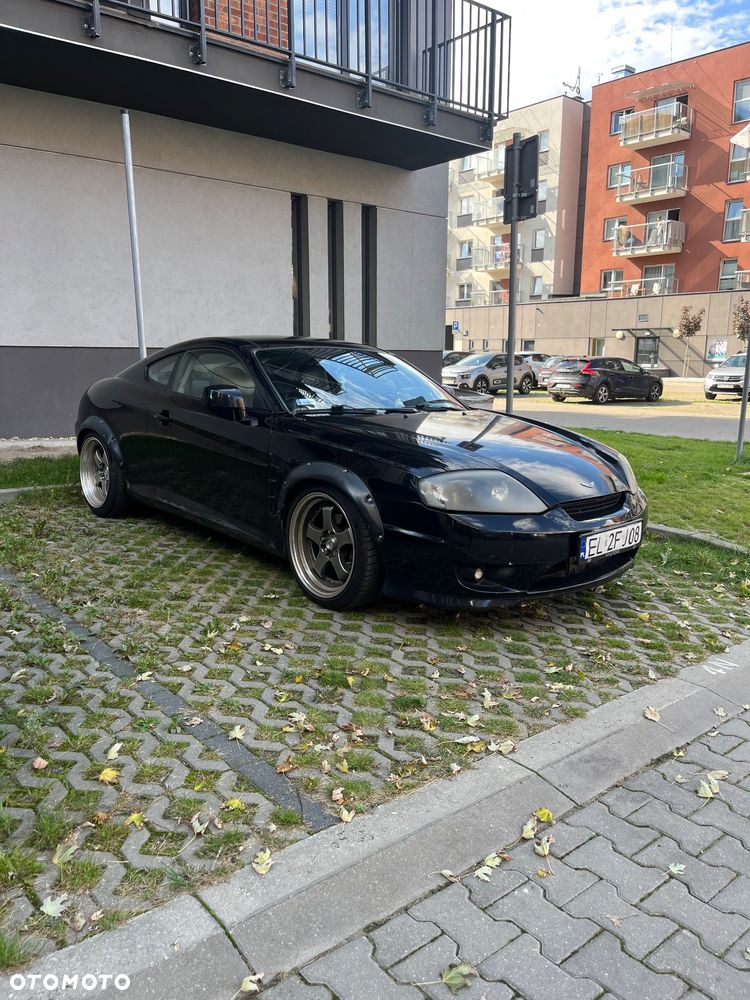 Hyundai Coupe - 1
