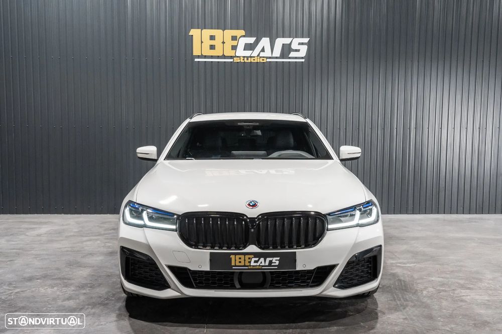BMW 530 e Pack Desportivo M - 2