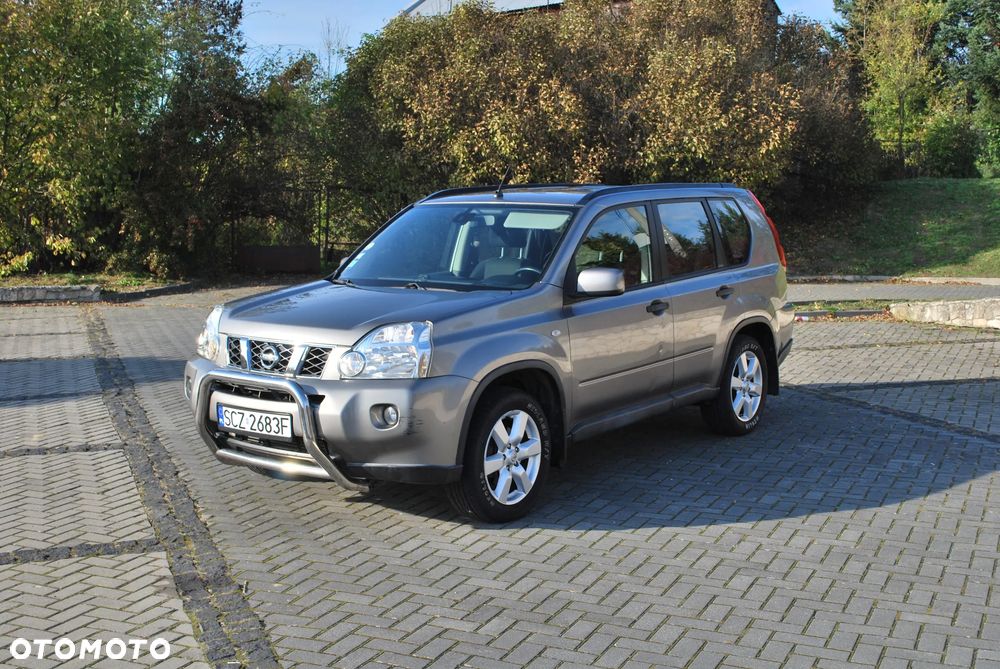 Nissan X-Trail 2.0 dCi 4x4 DPF LE - 27