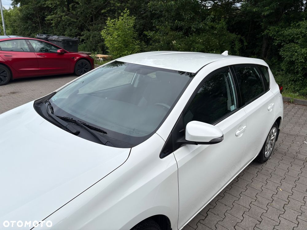 Toyota Auris 1.6 Comfort - 11