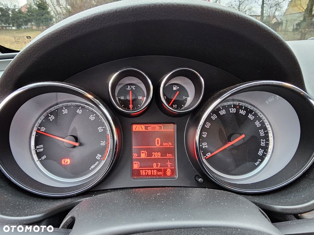 Opel Insignia 2012 photo 4