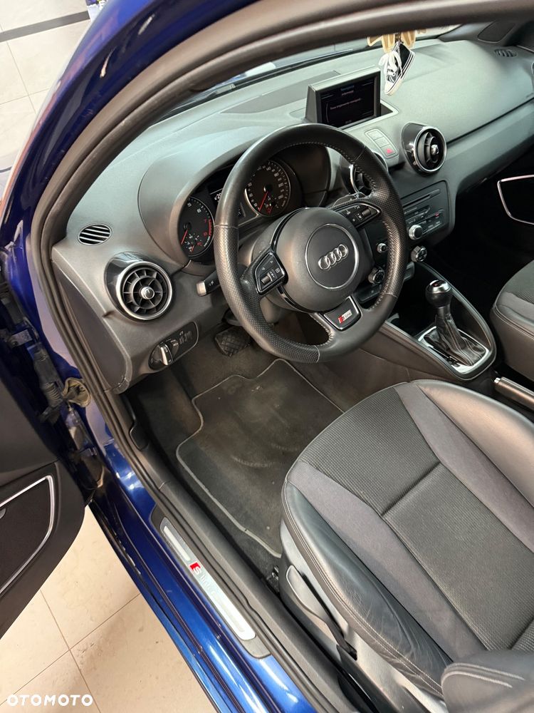 Audi A1 Sportback 1.4 TFSI S tronic S line edition m S line Sportpaket - 14