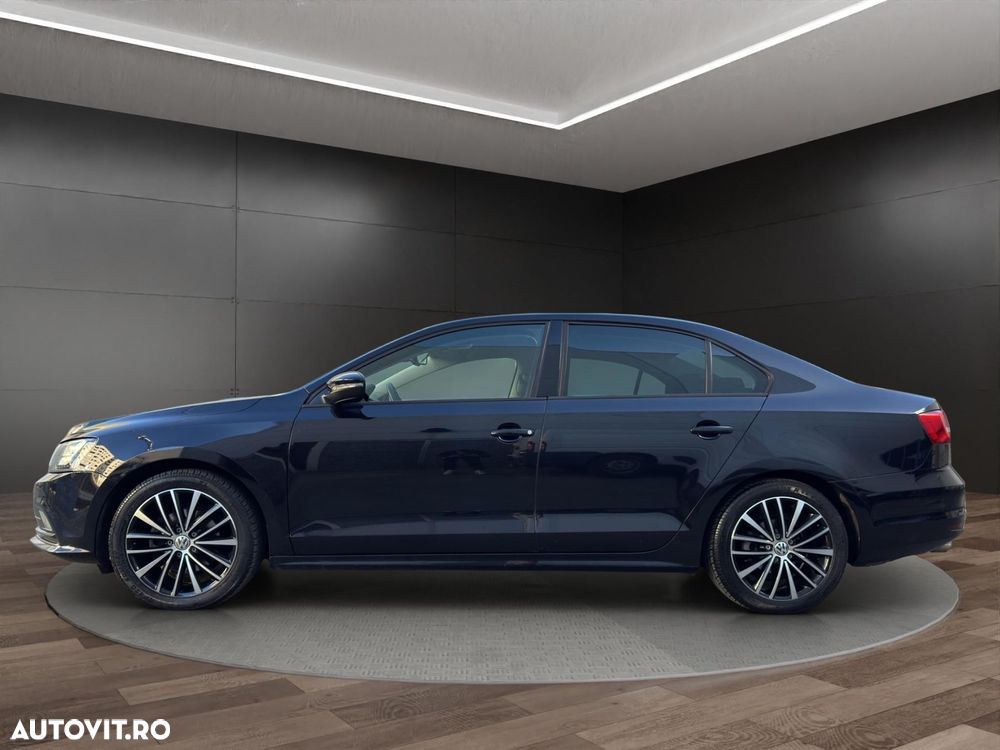 Volkswagen Jetta - 18
