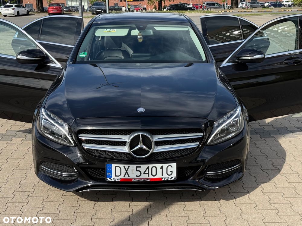 Mercedes-Benz Klasa C 220 CDI BlueEff 4-Matic Avantgarde - 23