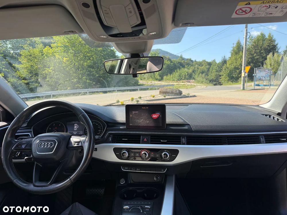 Audi A4 Avant 2.0 TDI S tronic - 14