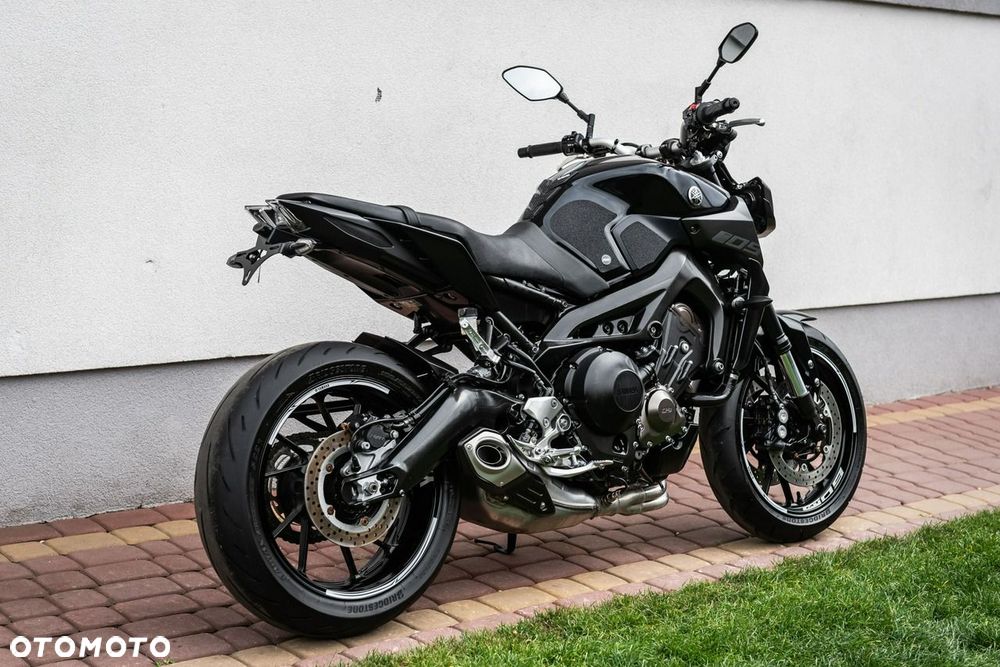 Yamaha MT - 4