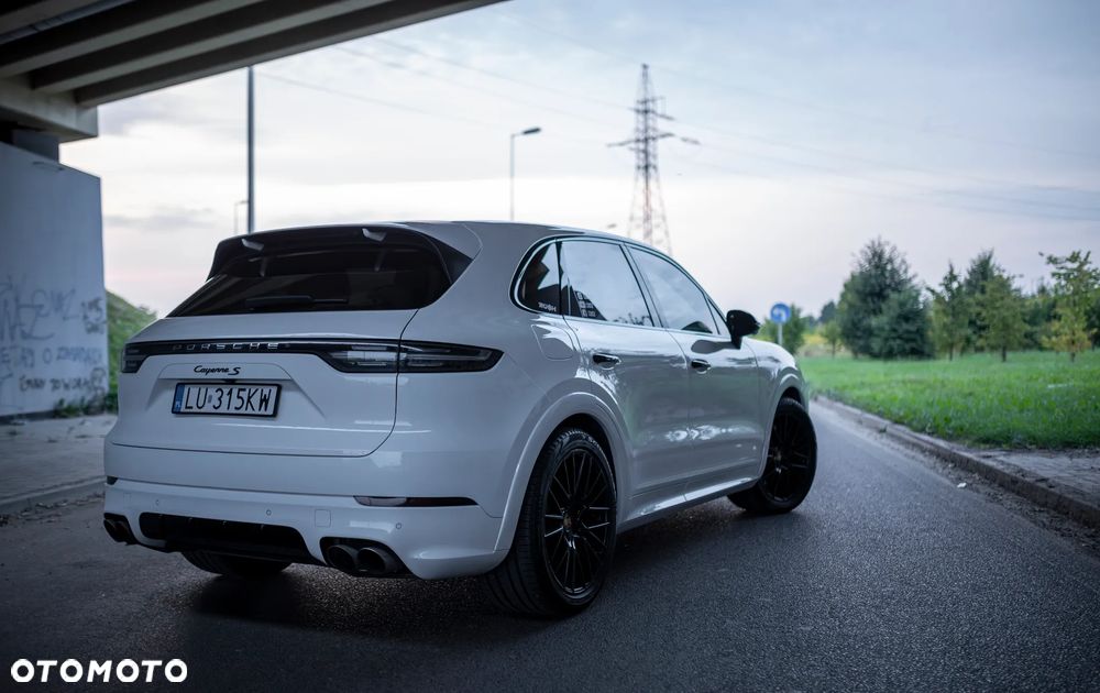 Porsche Cayenne S - 7