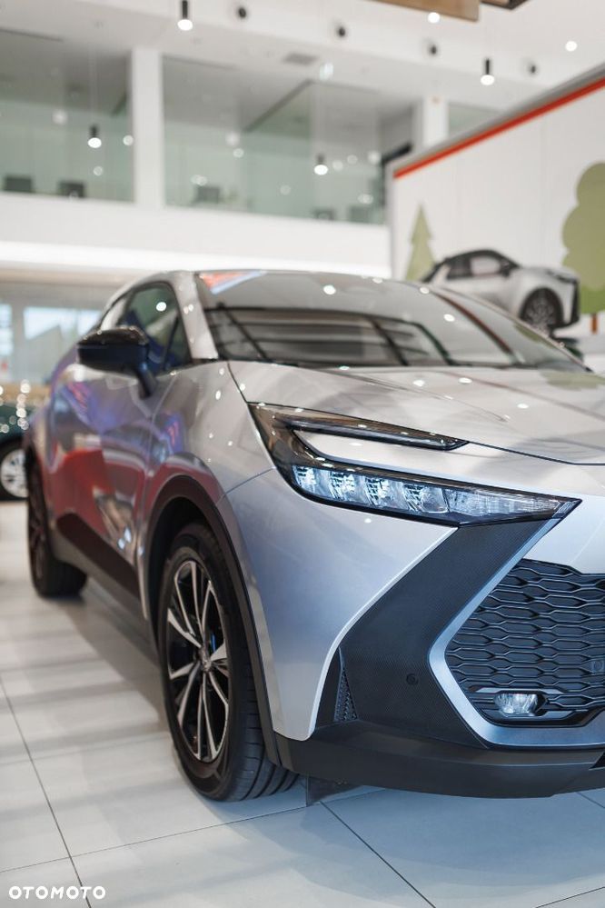 Toyota C-HR - 16