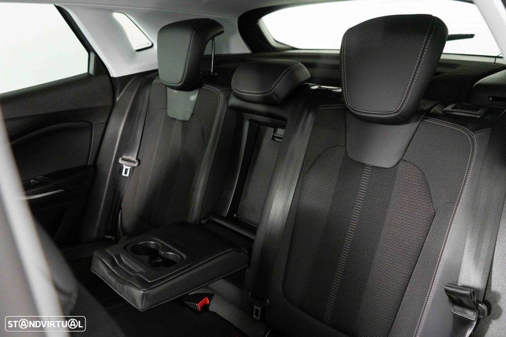 Opel Grandland 1.2 T GS Line AT - 10