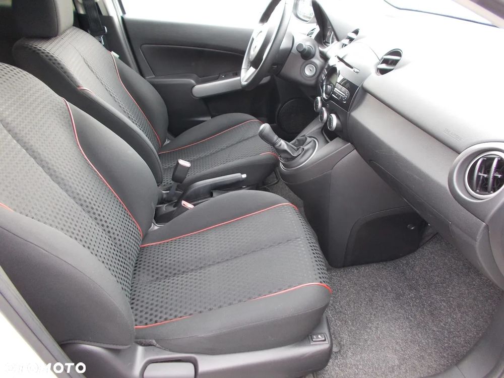 Mazda 2 1.3 MZR Active - 11