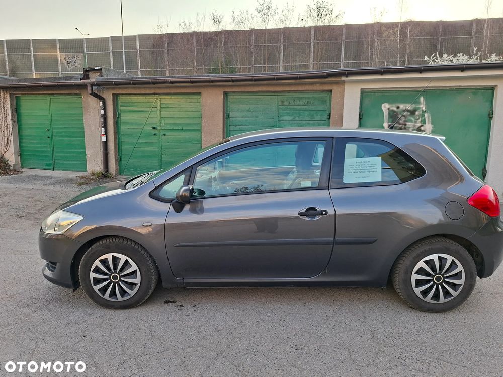 Toyota Auris 1.33 VVT-i Terra - 6