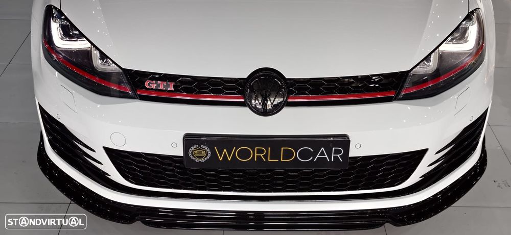 VW Golf - 27