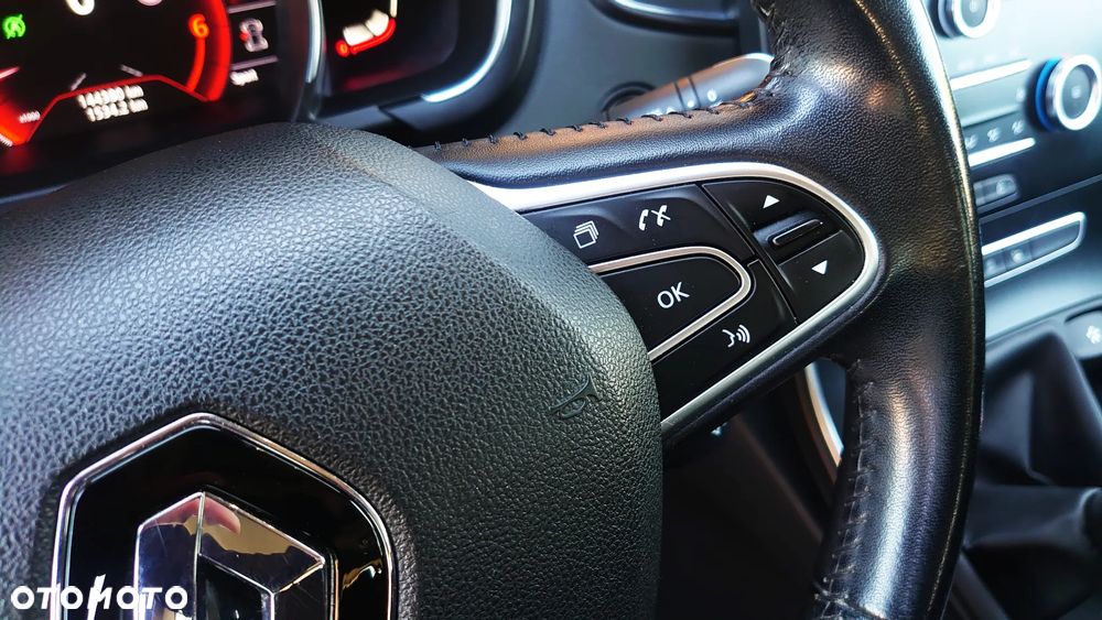 Renault Scenic ENERGY TCe 115 EXPERIENCE - 17