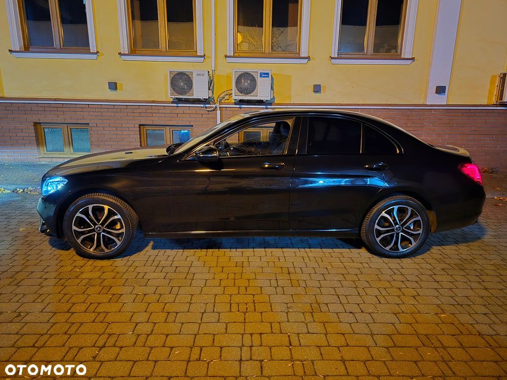 Mercedes-Benz Klasa C 220 d 4MATIC 9G-TRONIC - 6