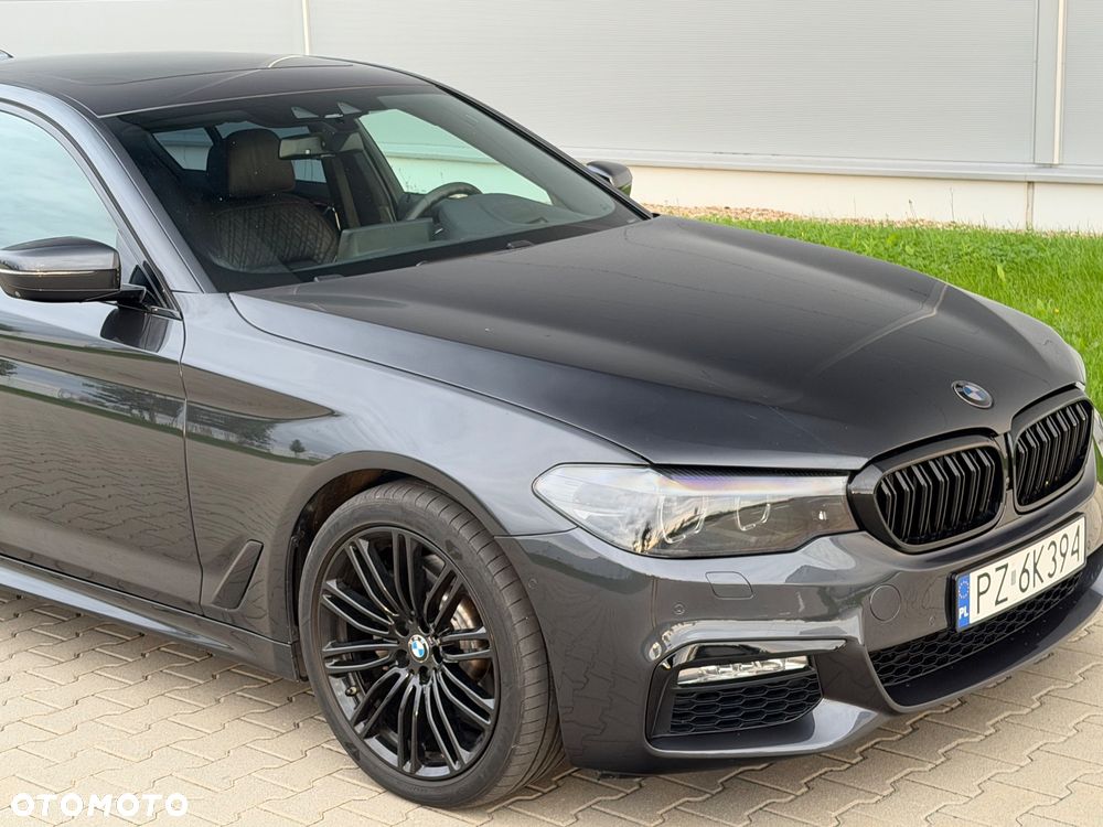 BMW Seria 5 540i M Sport sport - 17