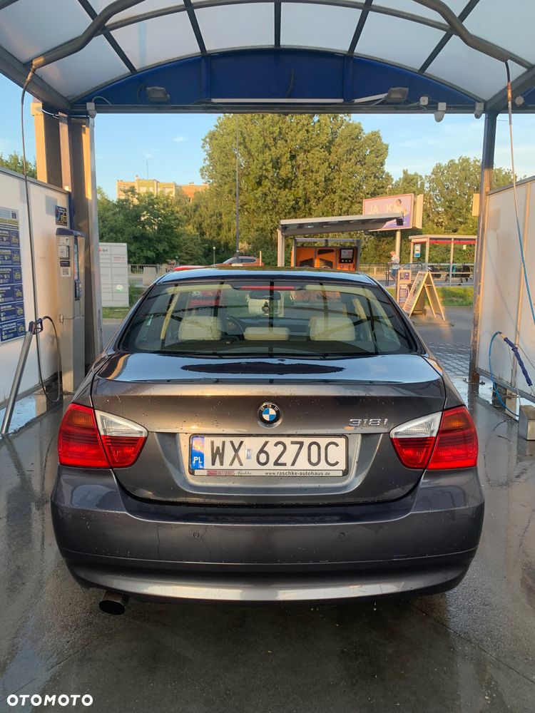 BMW Seria 3 - 17