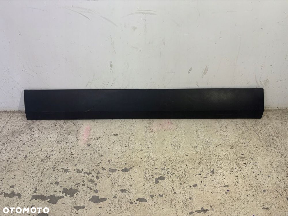 LISTWA PRAWA DRZWI PRZESUWNE MERCEDES SPRINTER W906 A9066905482