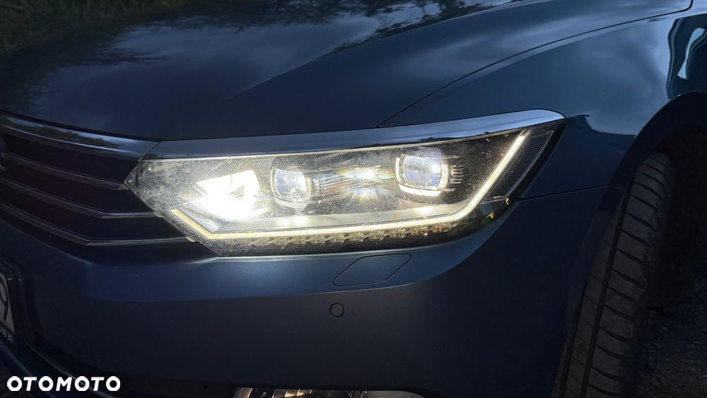 Volkswagen Passat - 19