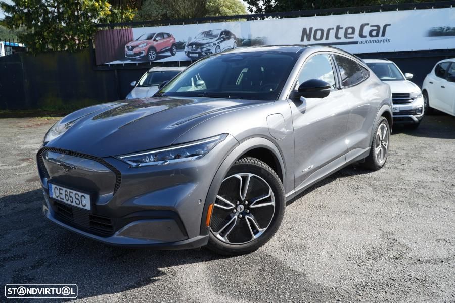 Ford Mustang Mach-E 75.7 kWh Base - 2