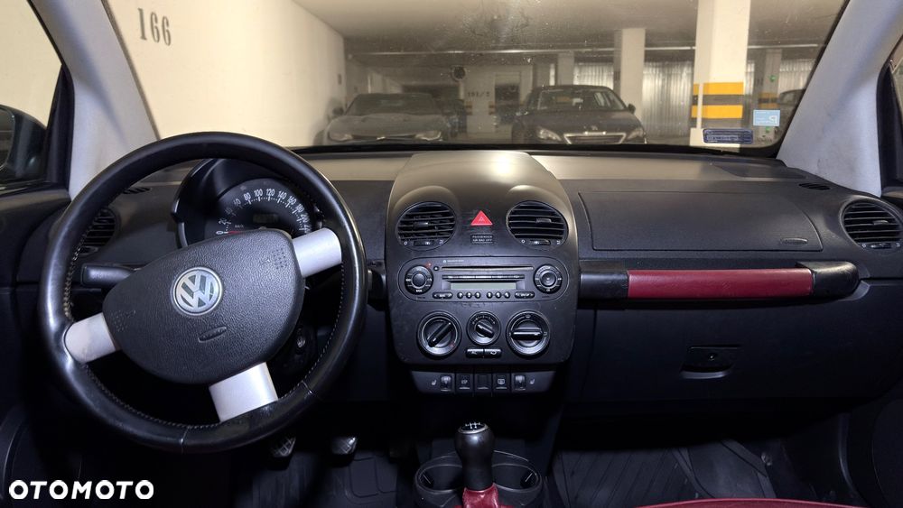 Volkswagen New Beetle 1.9 TDI - 11