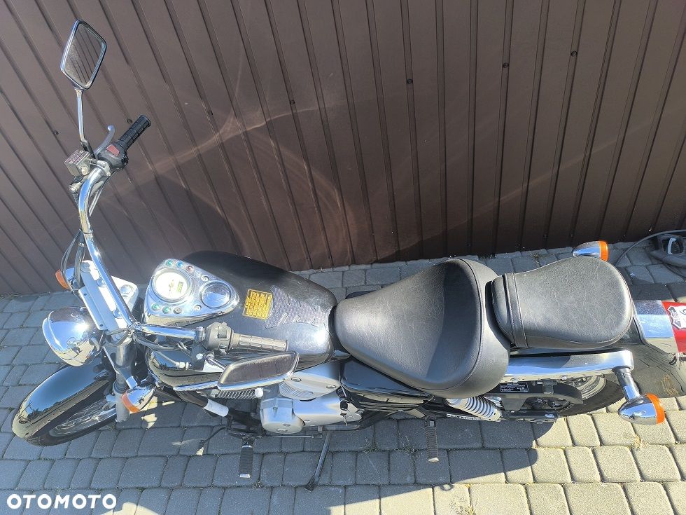 Honda Shadow - 8