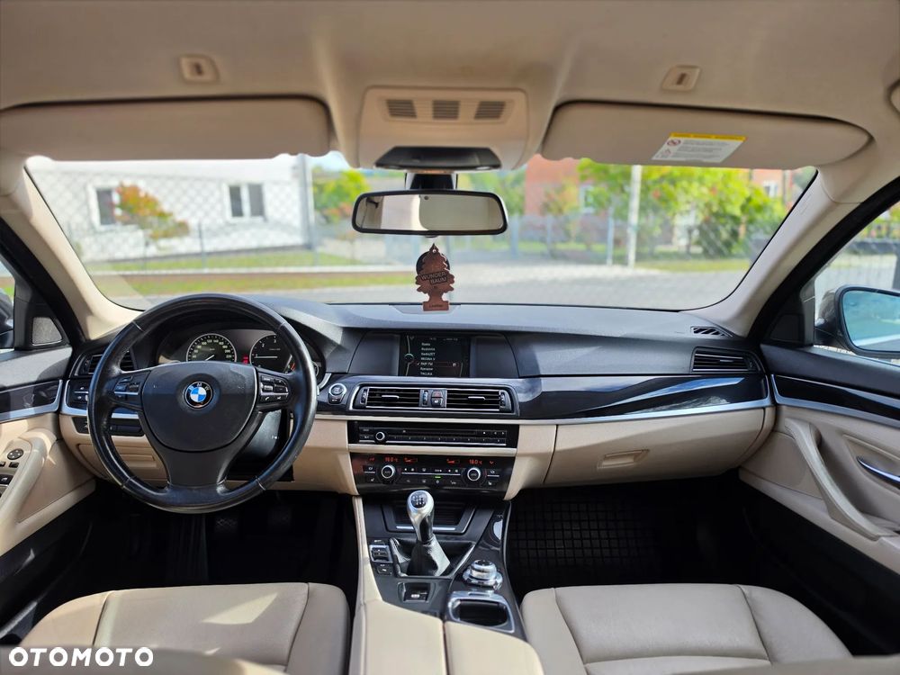 BMW Seria 5 520d - 6