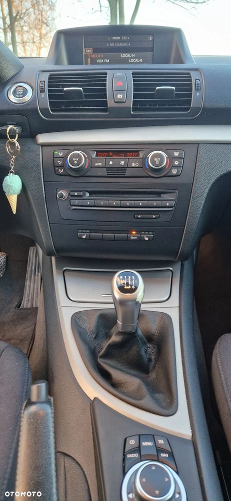 BMW Seria 1 118i - 13