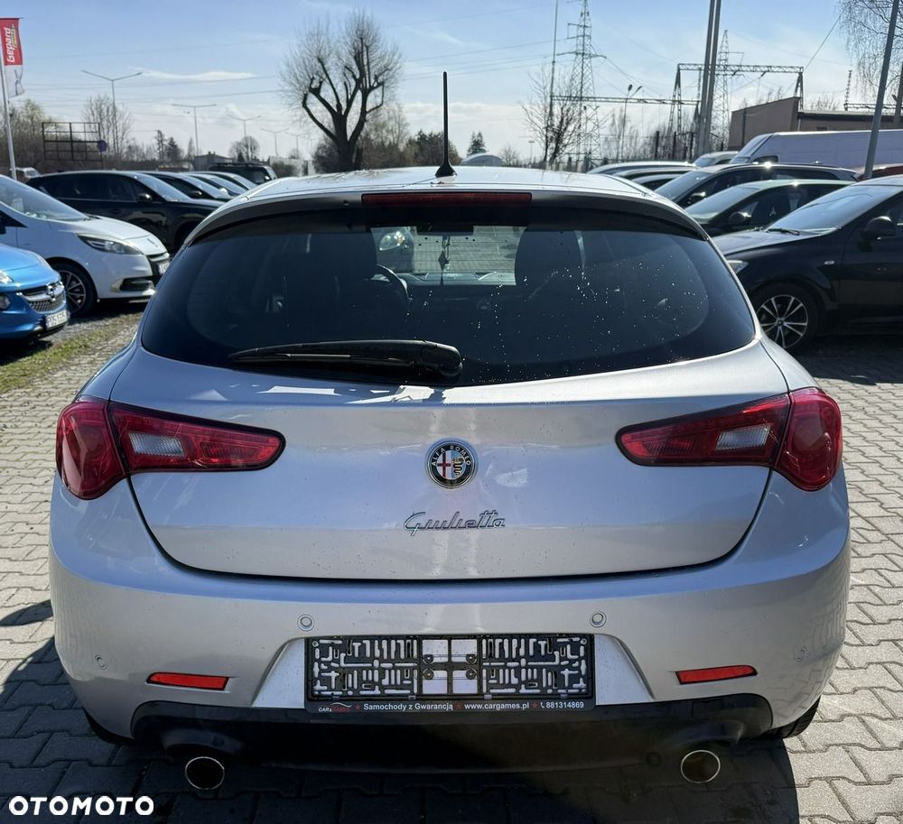 Alfa Romeo Giulietta 2.0 JTDM 16V TCT Turismo - 12