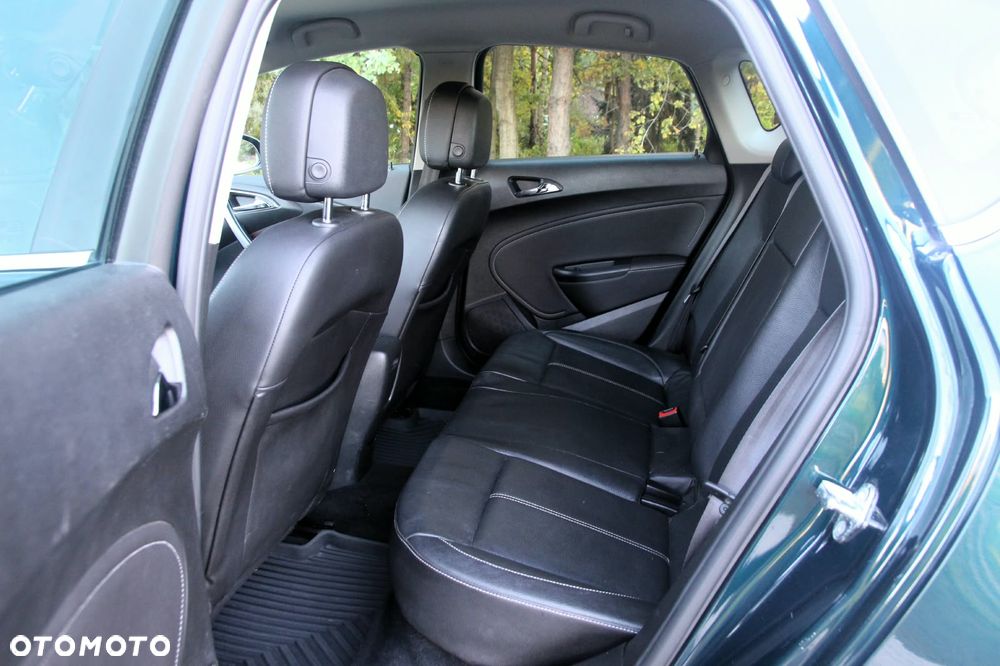 Opel Astra - 33