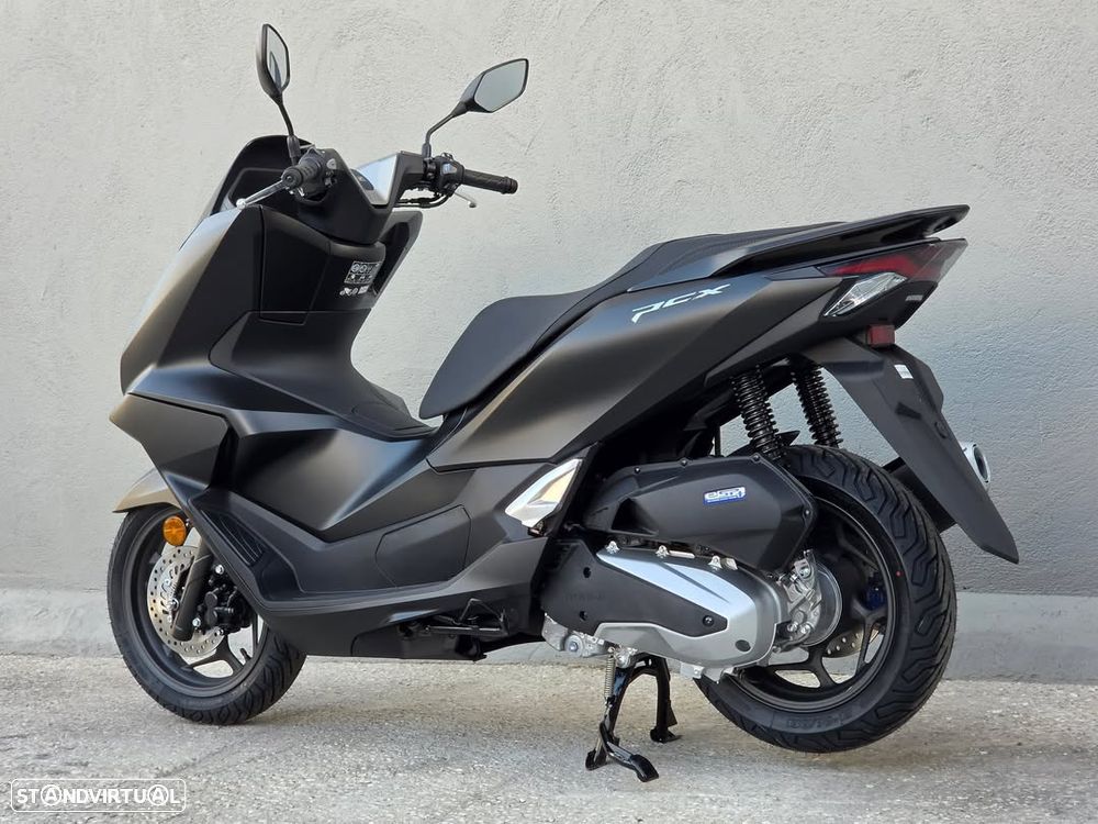 Honda PCX125 69€ mes - 10