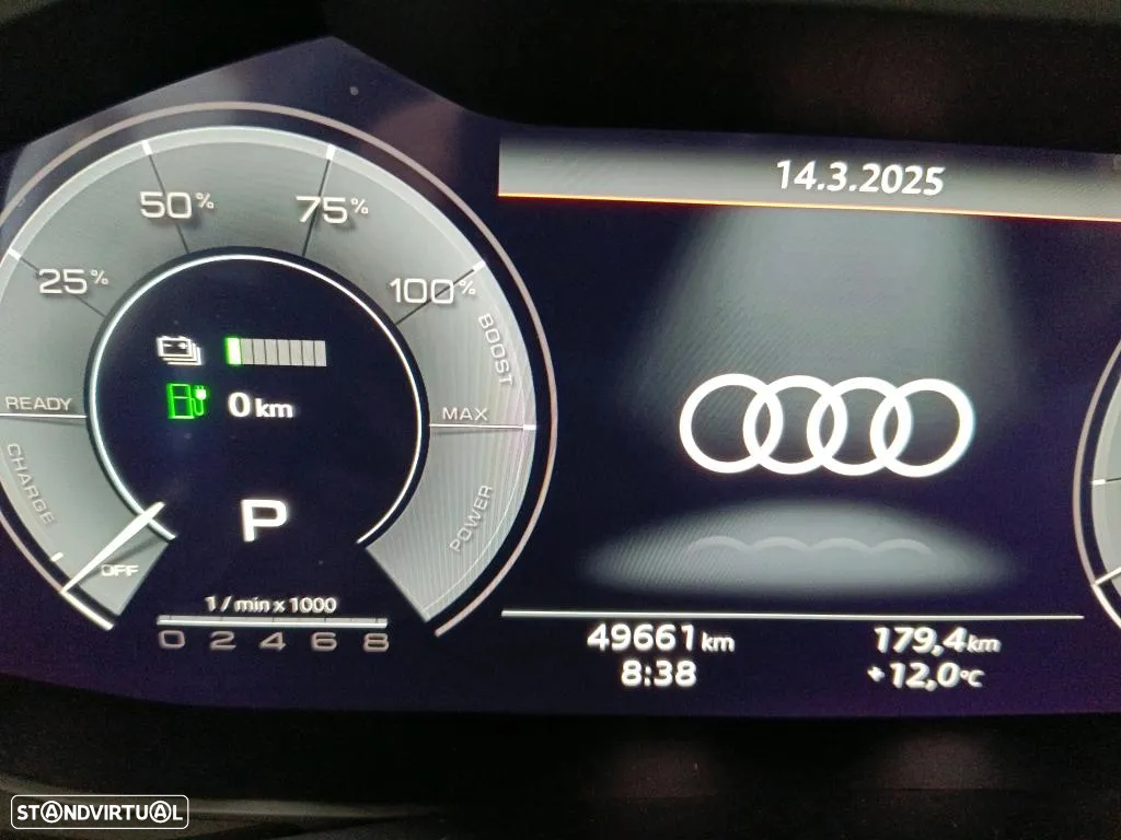 Audi Q8 60 TFSIe quattro S line Tiptronic - 4