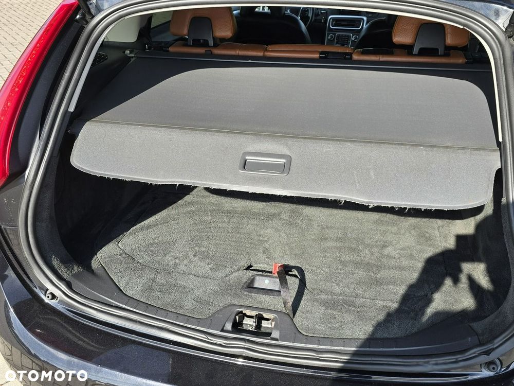 Volvo V60 - 22