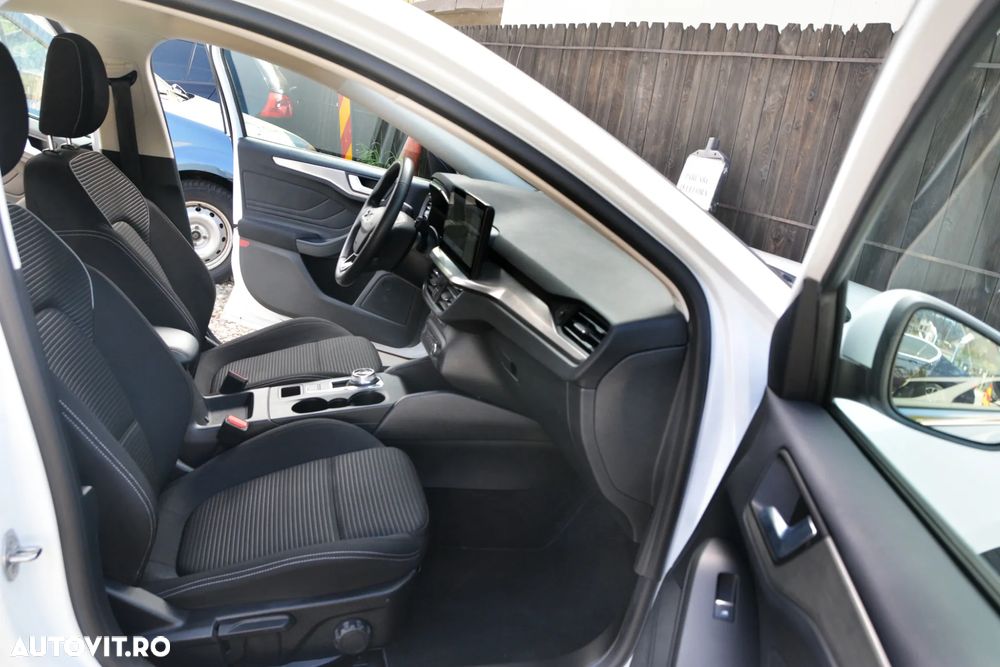 Ford Focus 1.5 EcoBlue Start-Stopp-System Aut. ACTIVE - 11