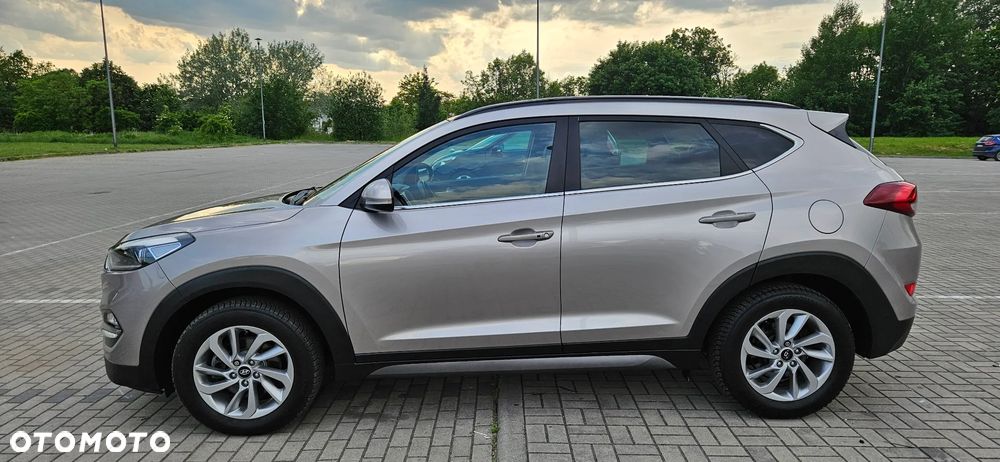 Hyundai Tucson blue 1.7 CRDi 2WD Advantage - 22