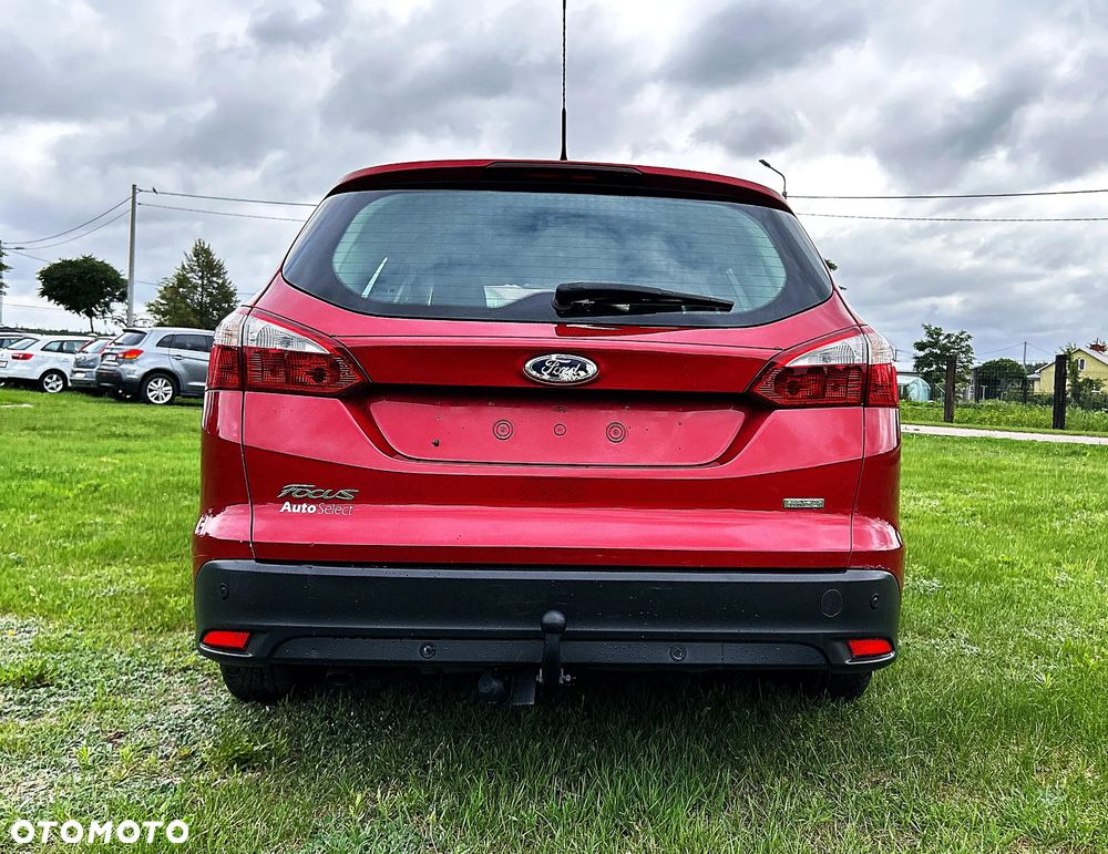 Ford Focus 1.6 TDCi DPF Champions Edition - 6