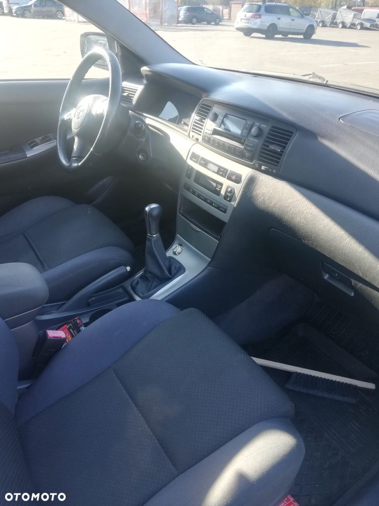 Toyota Corolla 1.6 VVT-i Sol - 6