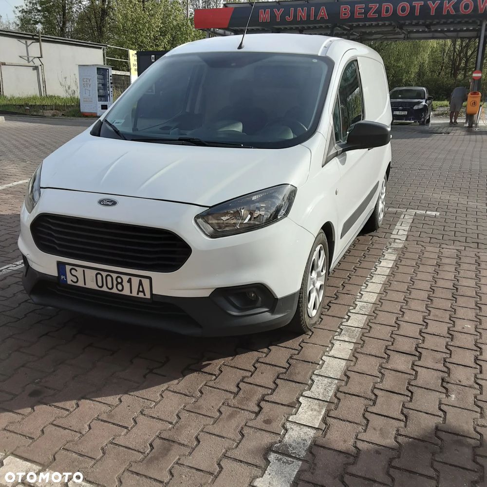 Ford Transit courier - 1
