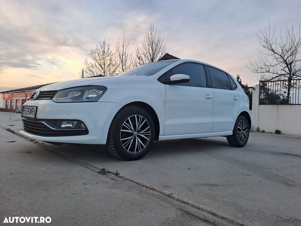 VOLKSWAGEN Polo 2016 — imagine 4