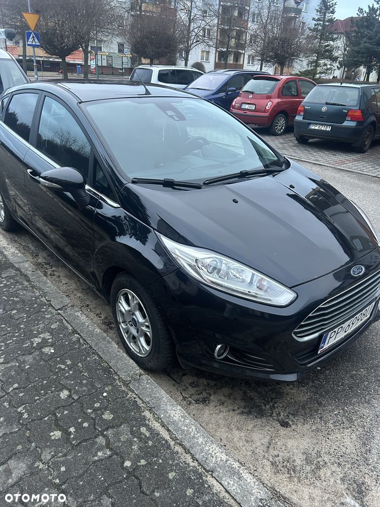 Ford Fiesta - 2