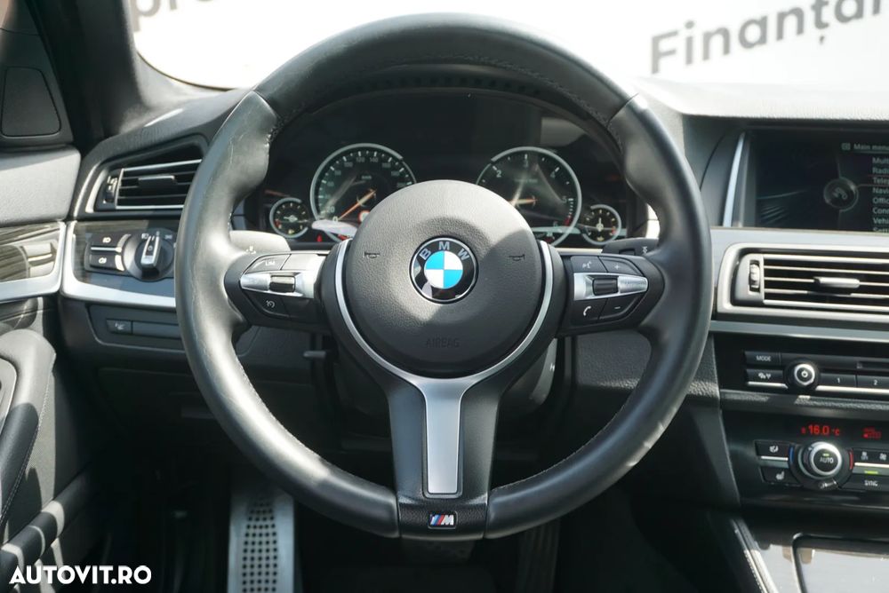 BMW Seria 5 520d Sport-Aut. - 18