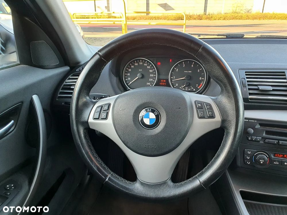 BMW Seria 1 - 20