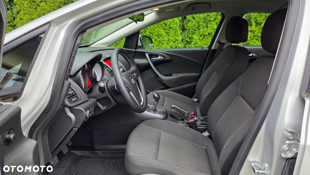Opel Astra 1.4 T Active EU6 - 11
